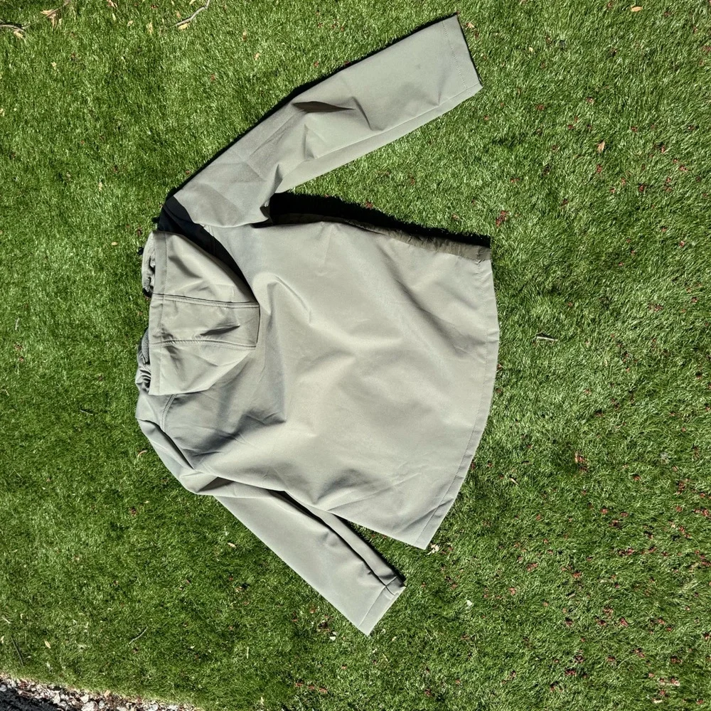 Hurley Green and Gray Hooded Jacket - Picture 15 of 16